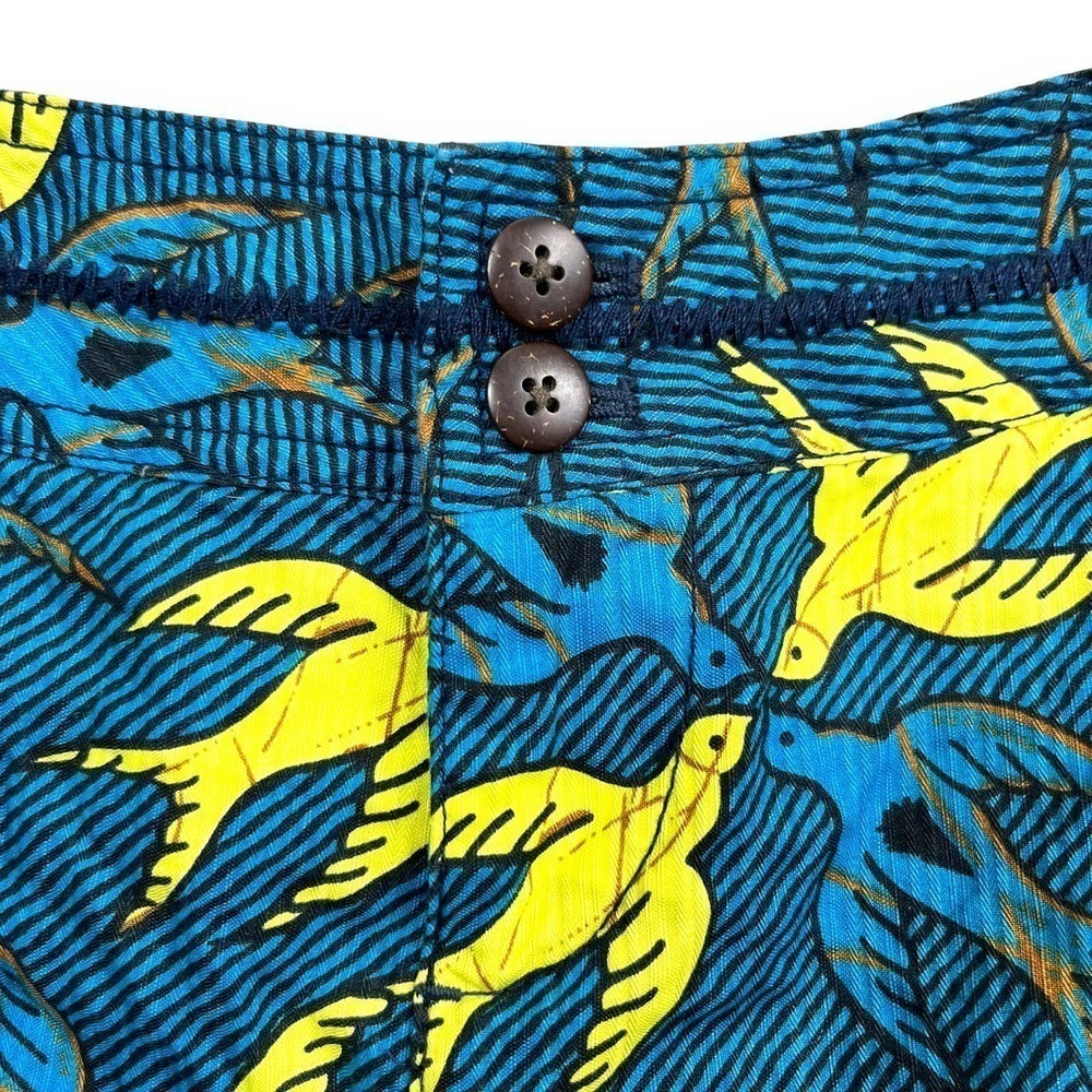 Free People Shorts Womens 2 Blue and Yellow Bird Print 100% Cotton Mini Tropical - Picture 5 of 9